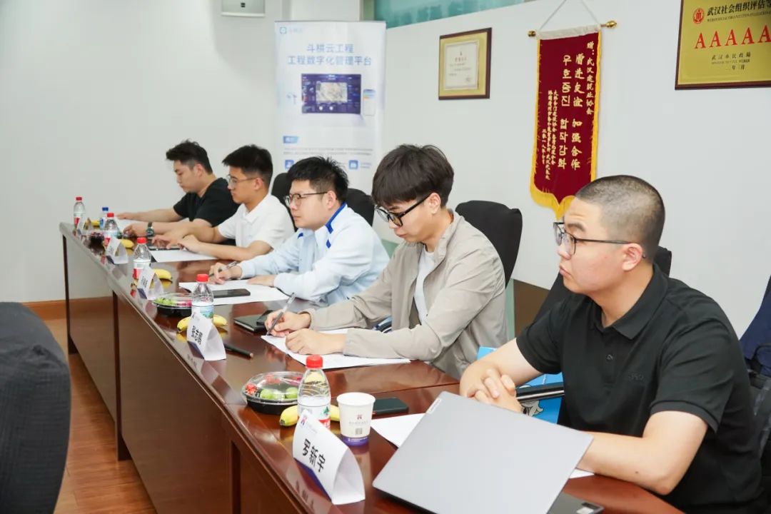 1749451712146996.jpg 640 (7).jpg