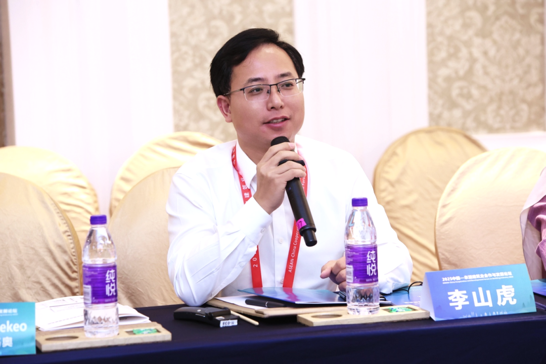 1758784468318951.png 1758784468318951.png